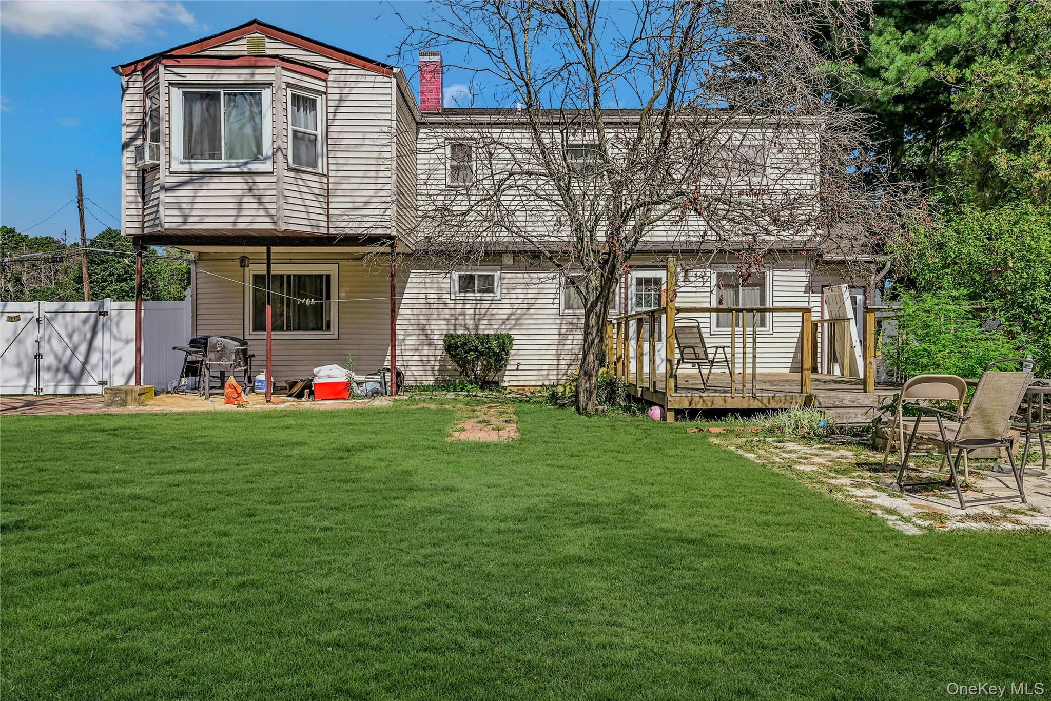 60 E Belmont Street