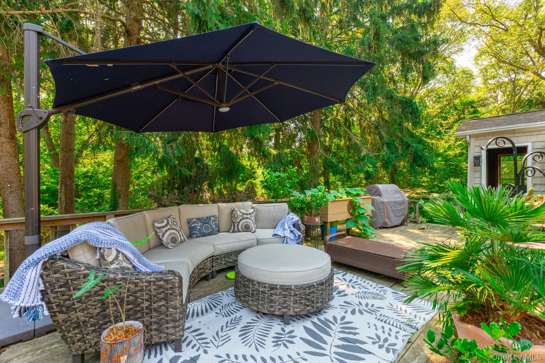 11 Williamsburg Drive