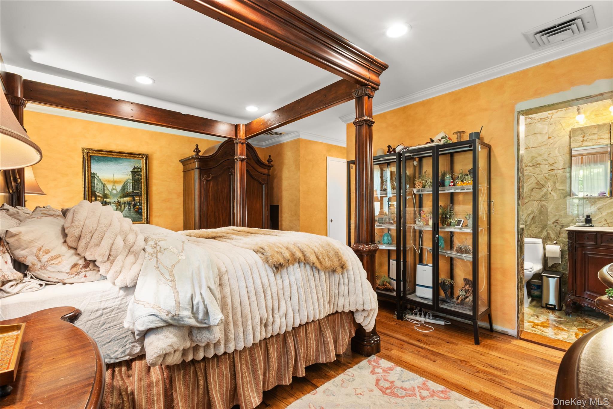 11 Williamsburg Drive