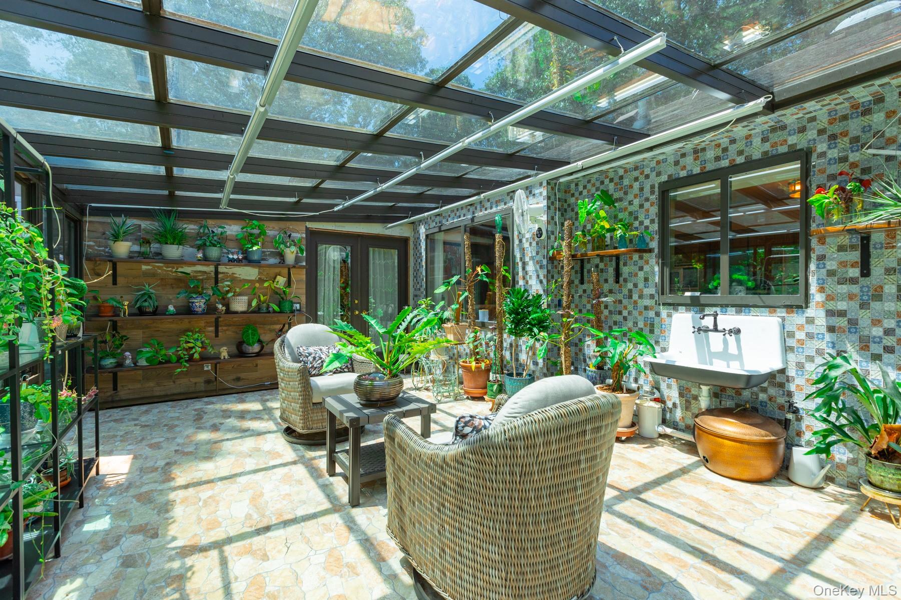 11 Williamsburg Drive