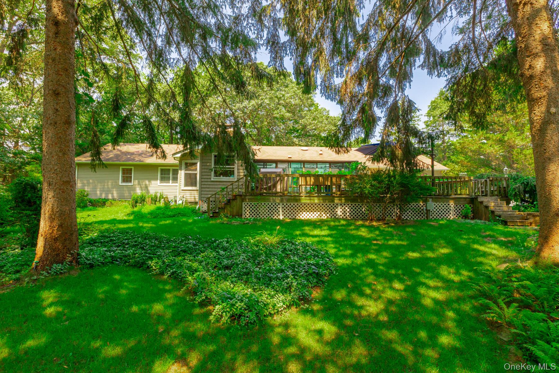 11 Williamsburg Drive