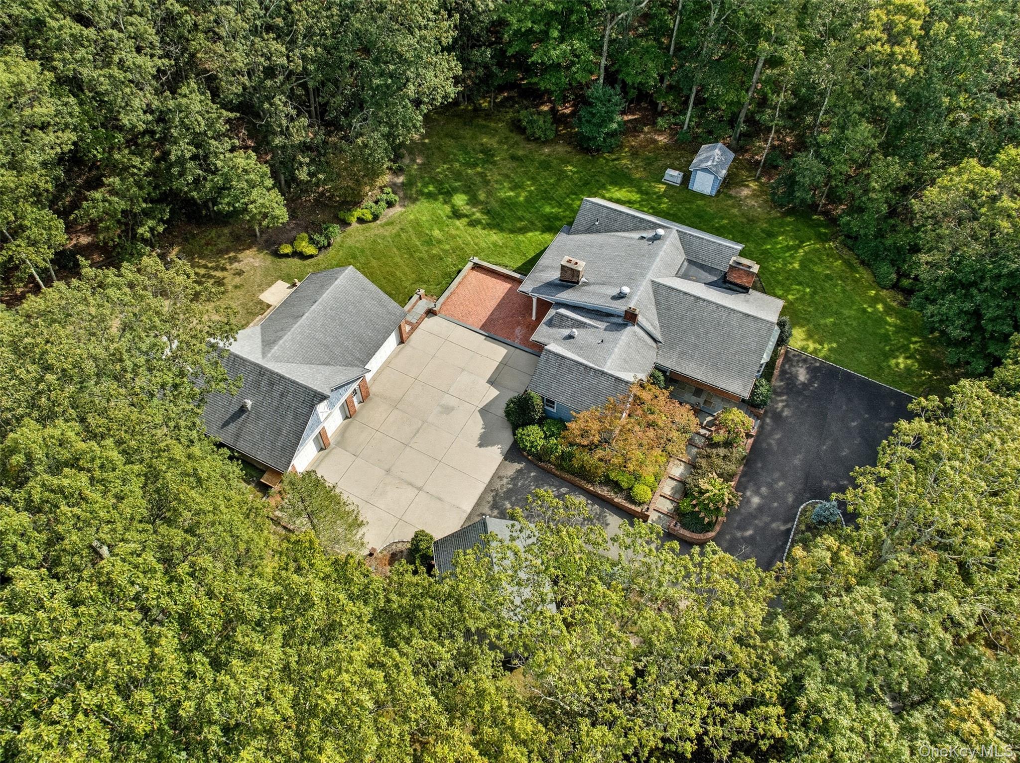 250 Manor Road