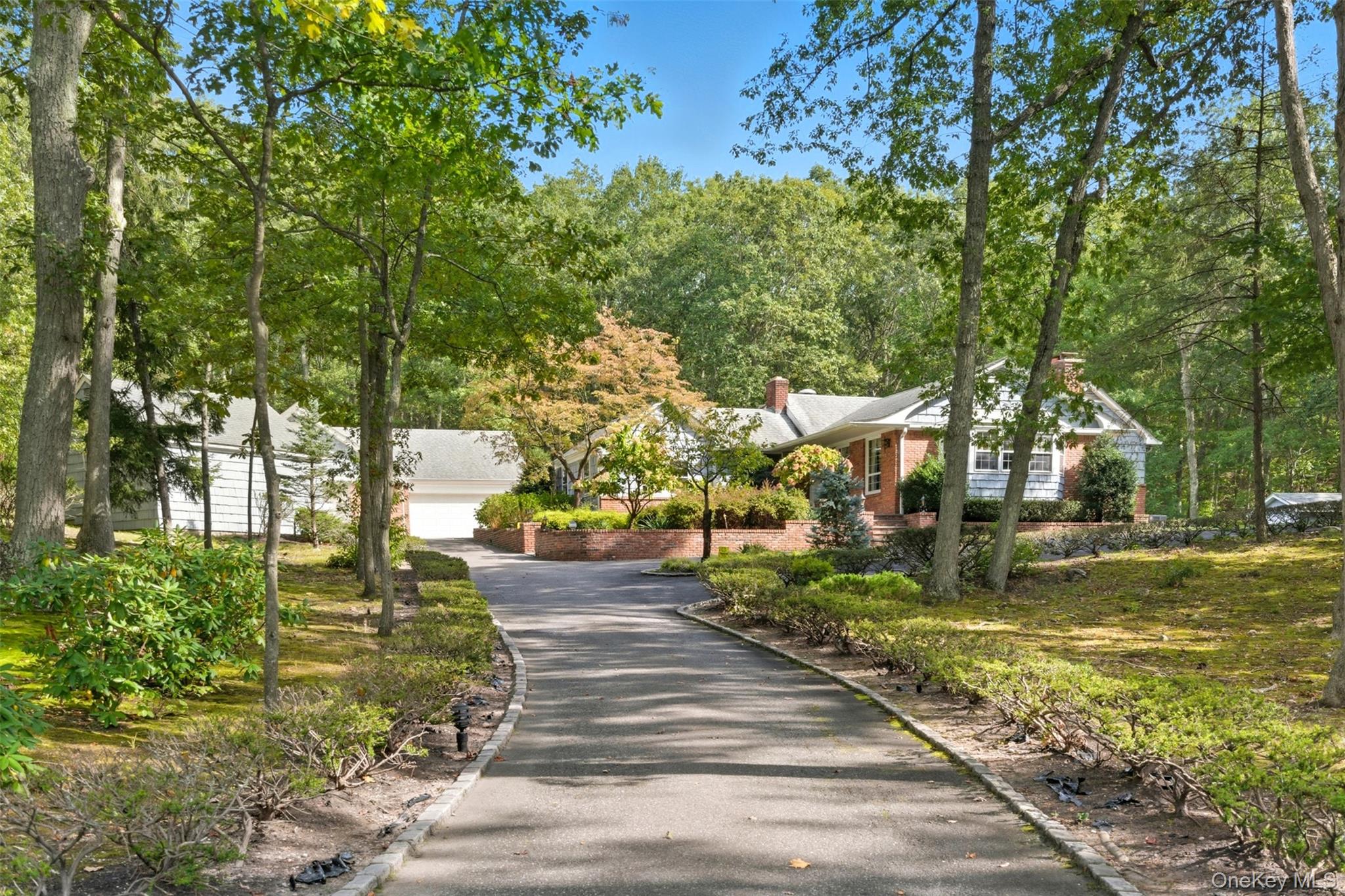 250 Manor Road