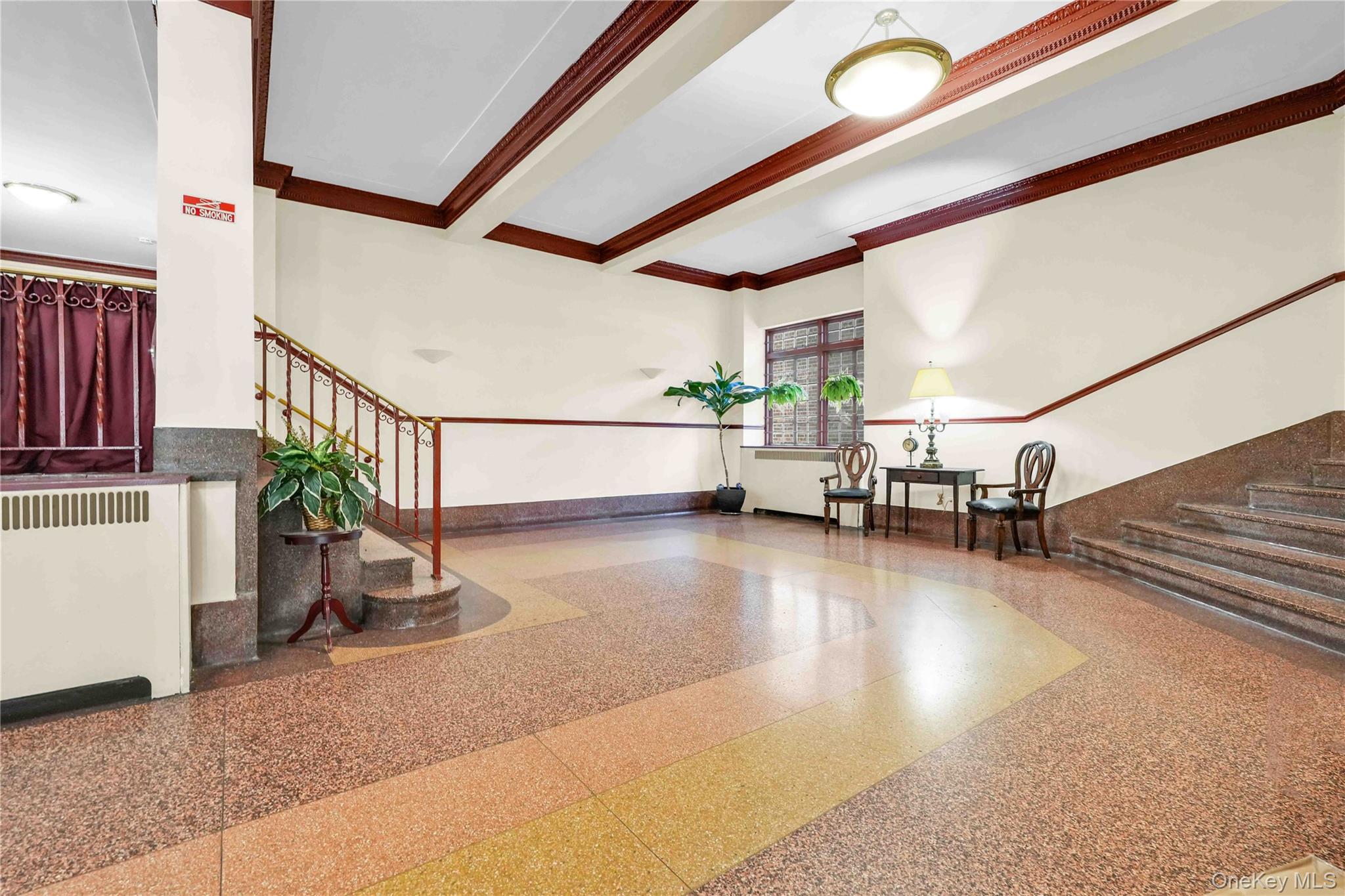 30-83 Crescent Street Unit: 2B