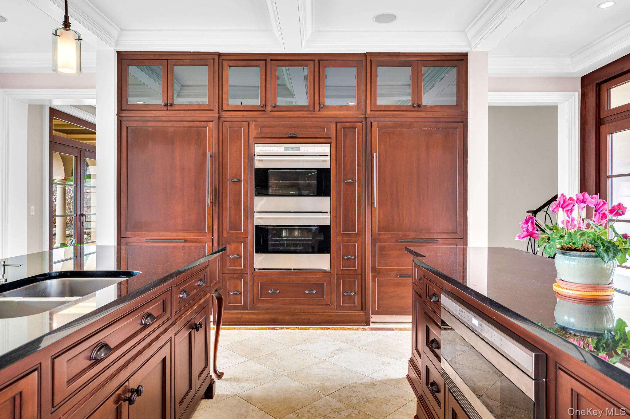 717 Short Beach Road