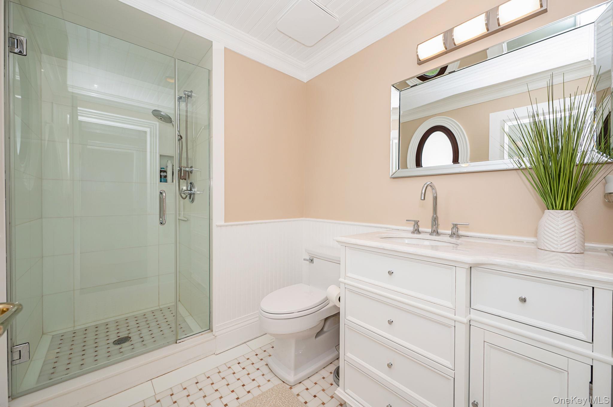 717 Short Beach Road