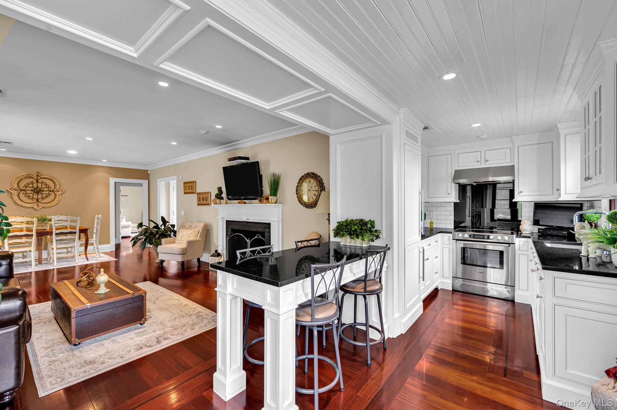 717 Short Beach Road