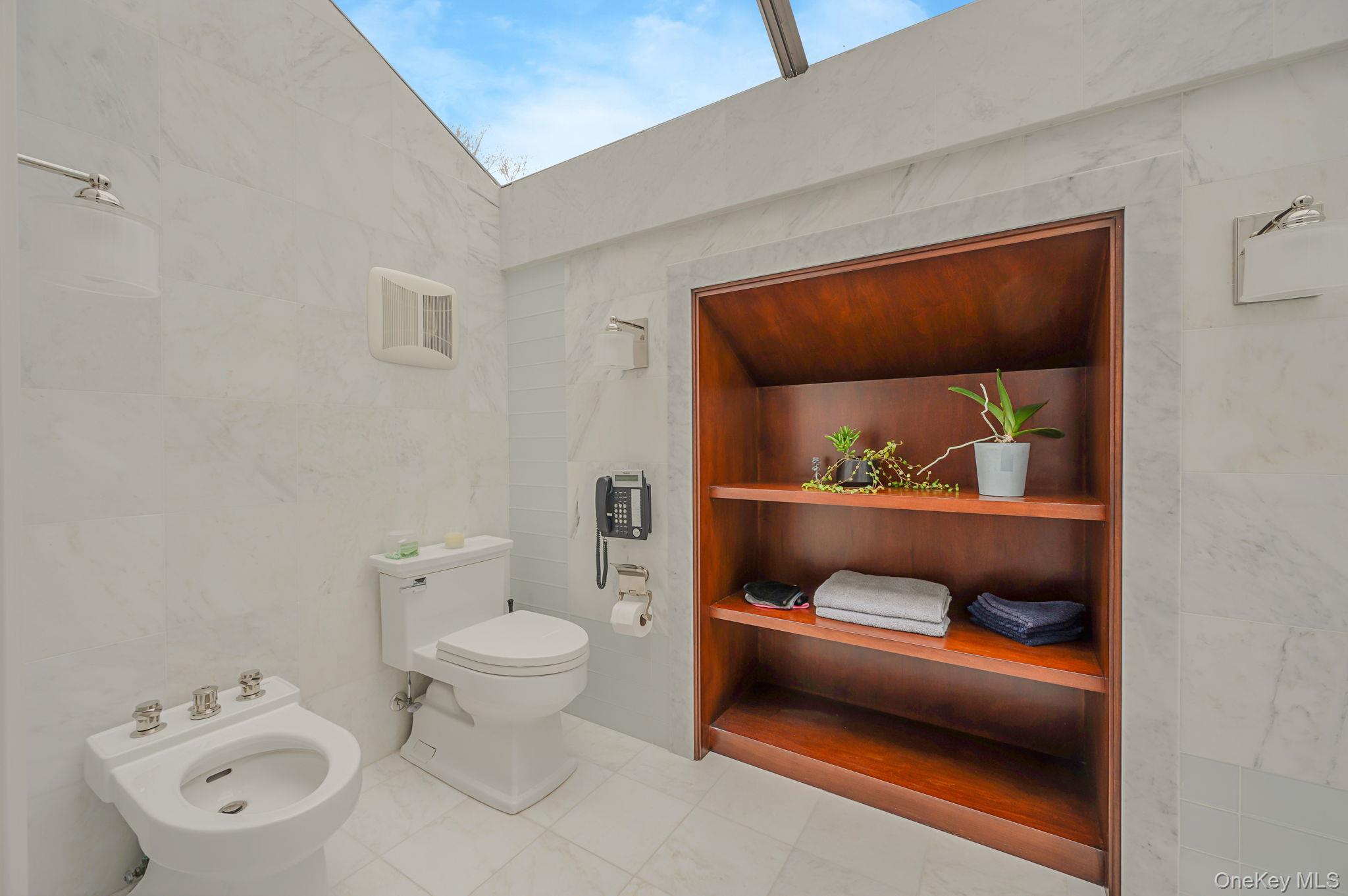 717 Short Beach Road