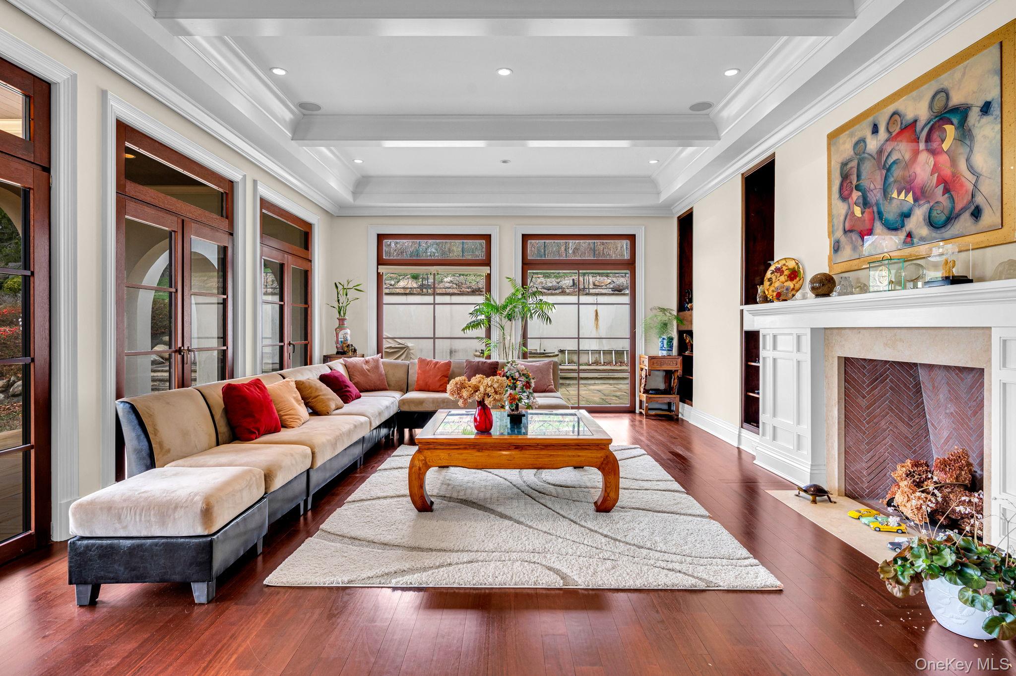 717 Short Beach Road