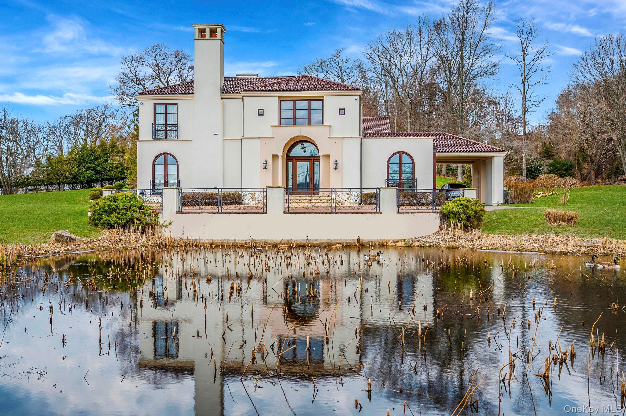 717 Short Beach Road