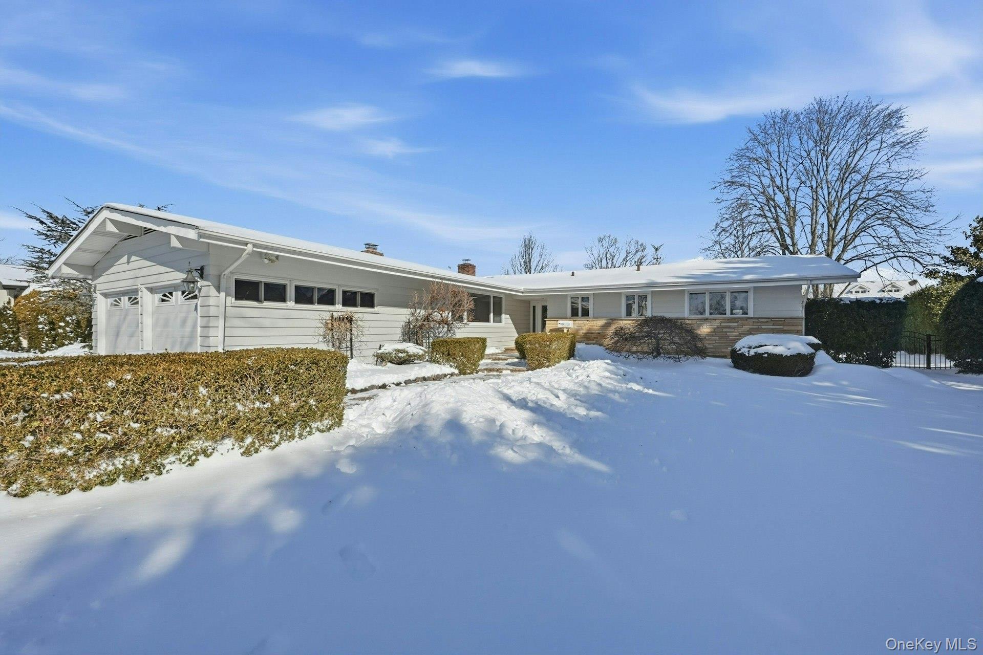 205 Oak Neck Lane