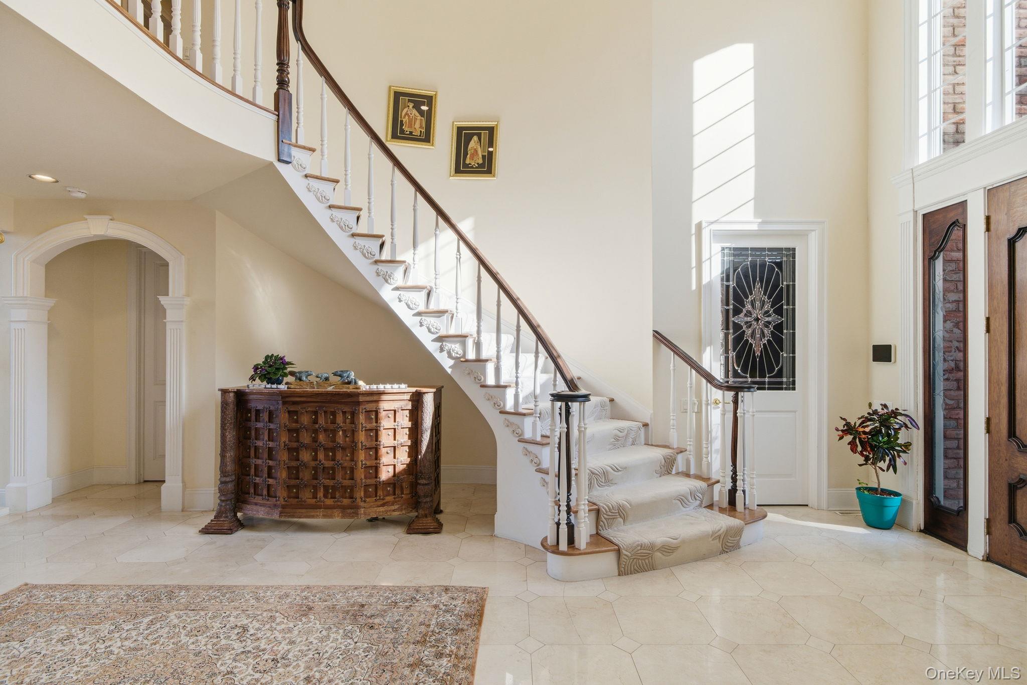 19 Cobblestone Court