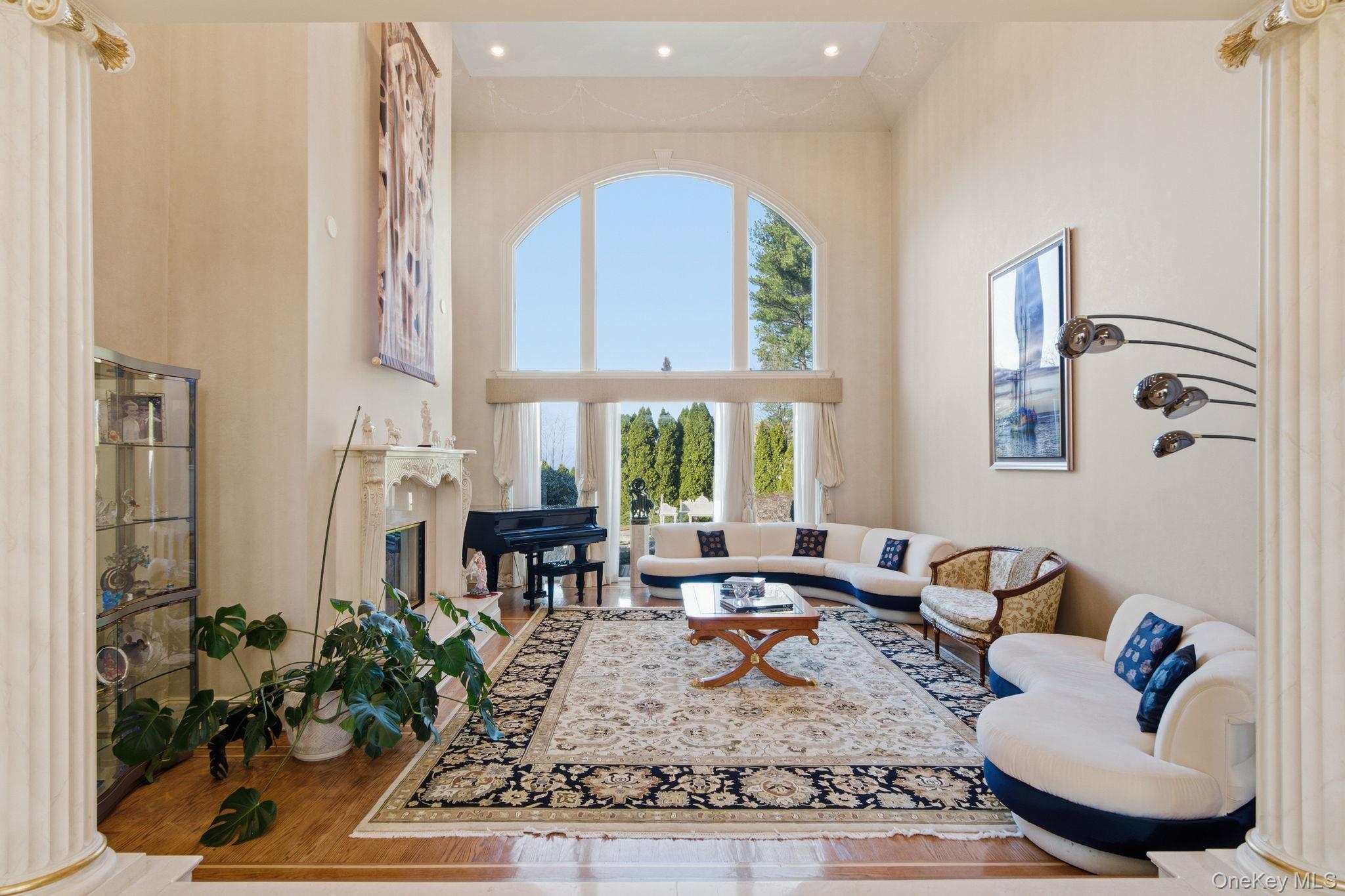 19 Cobblestone Court