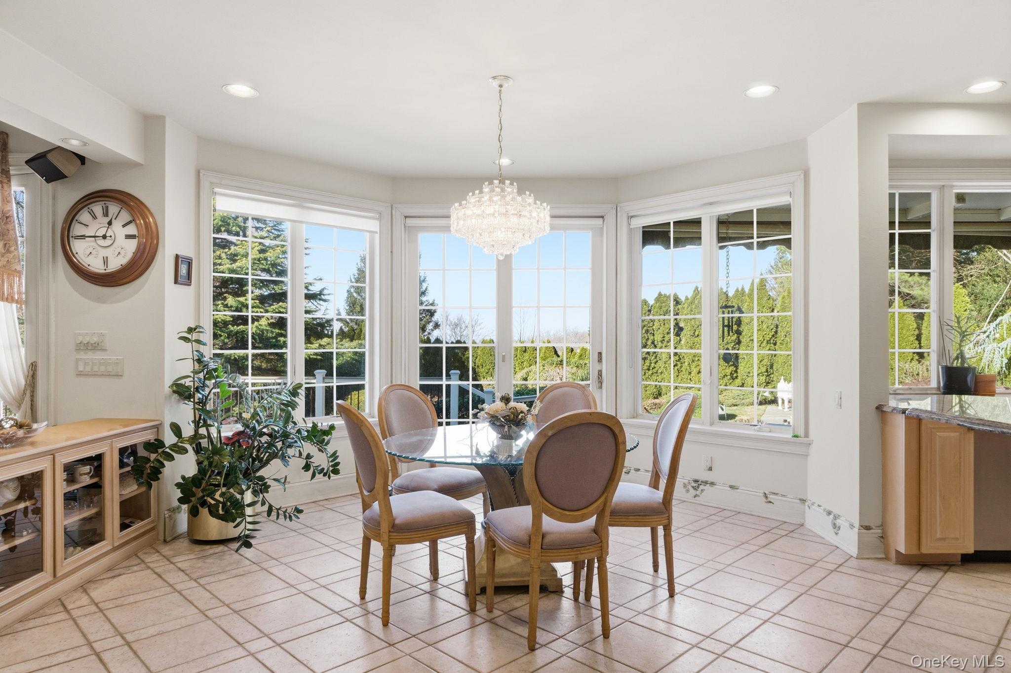 19 Cobblestone Court