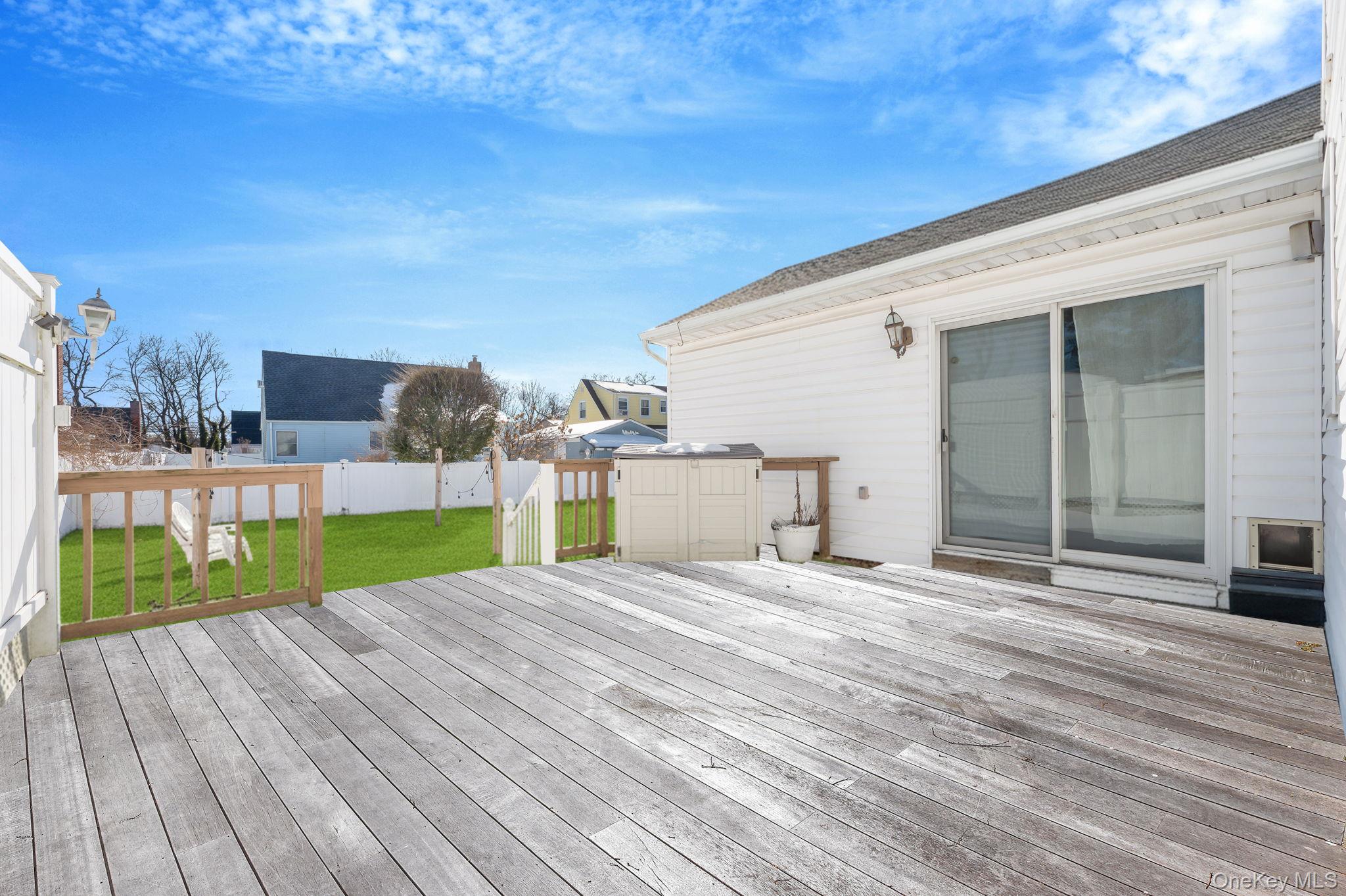 840 Jerusalem Avenue