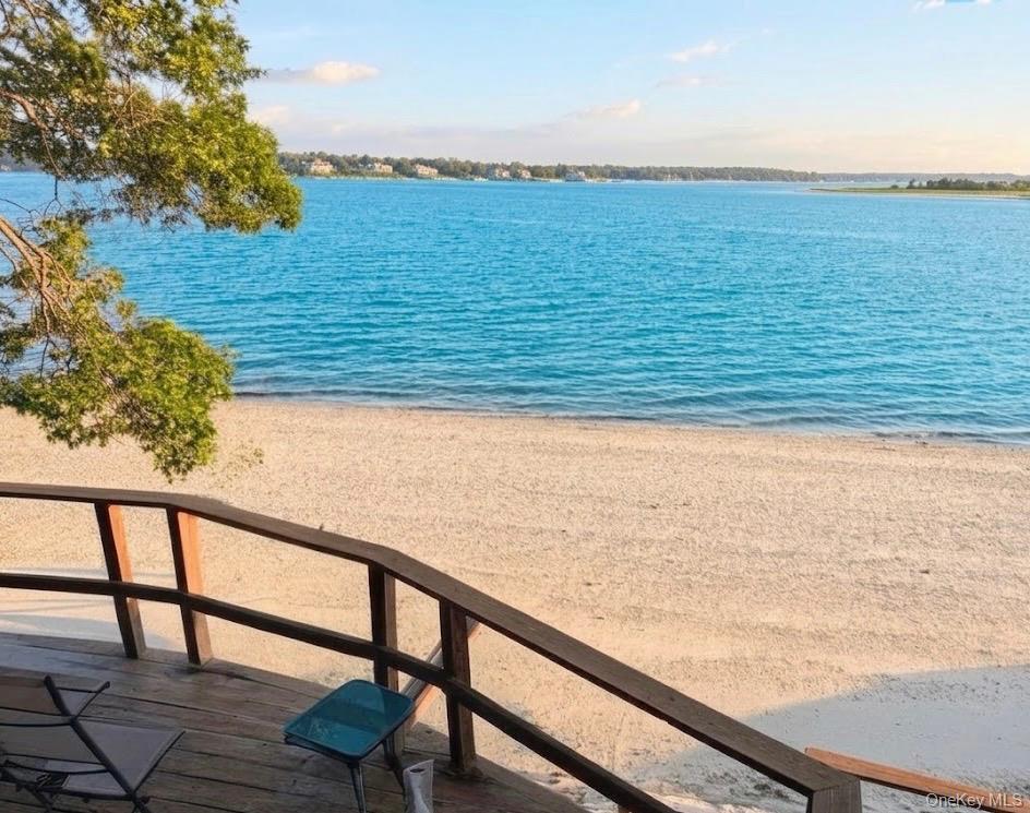 154 Eatons Neck Road