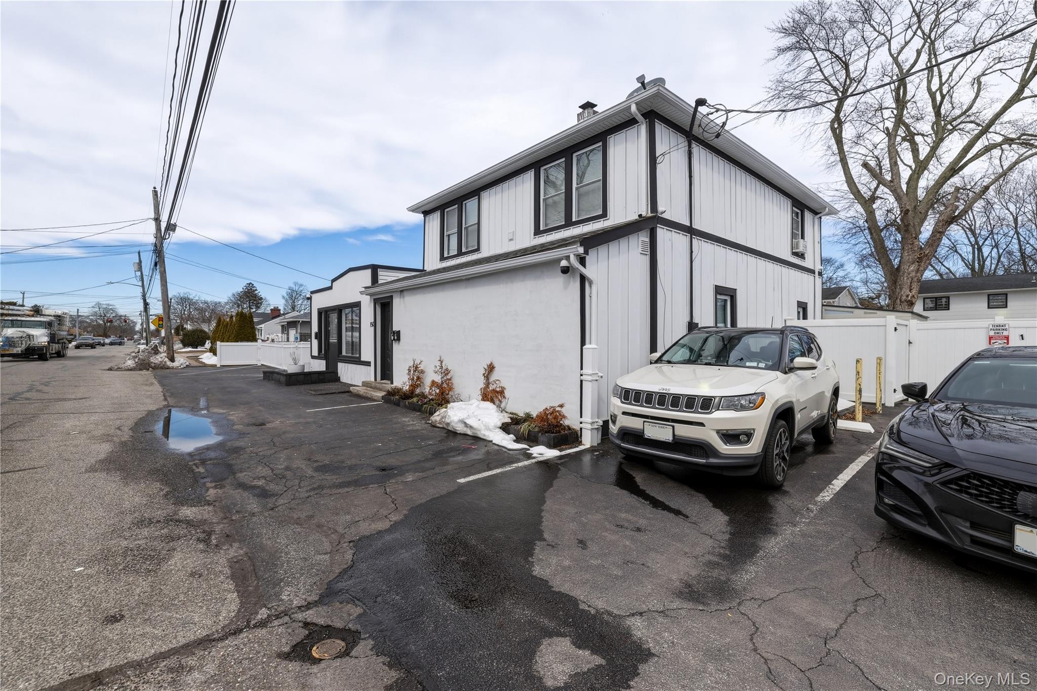 150 N Delaware Avenue
