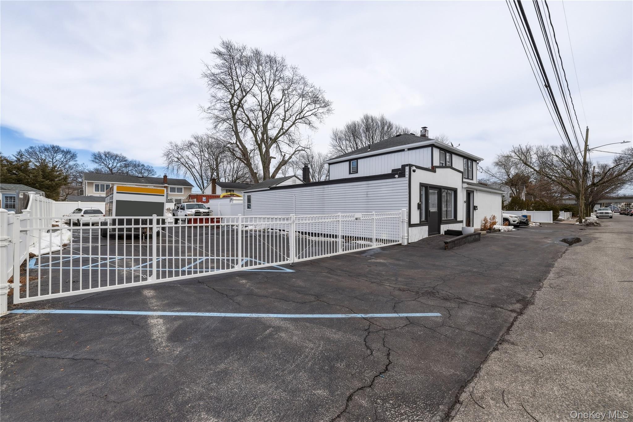 150 N Delaware Avenue