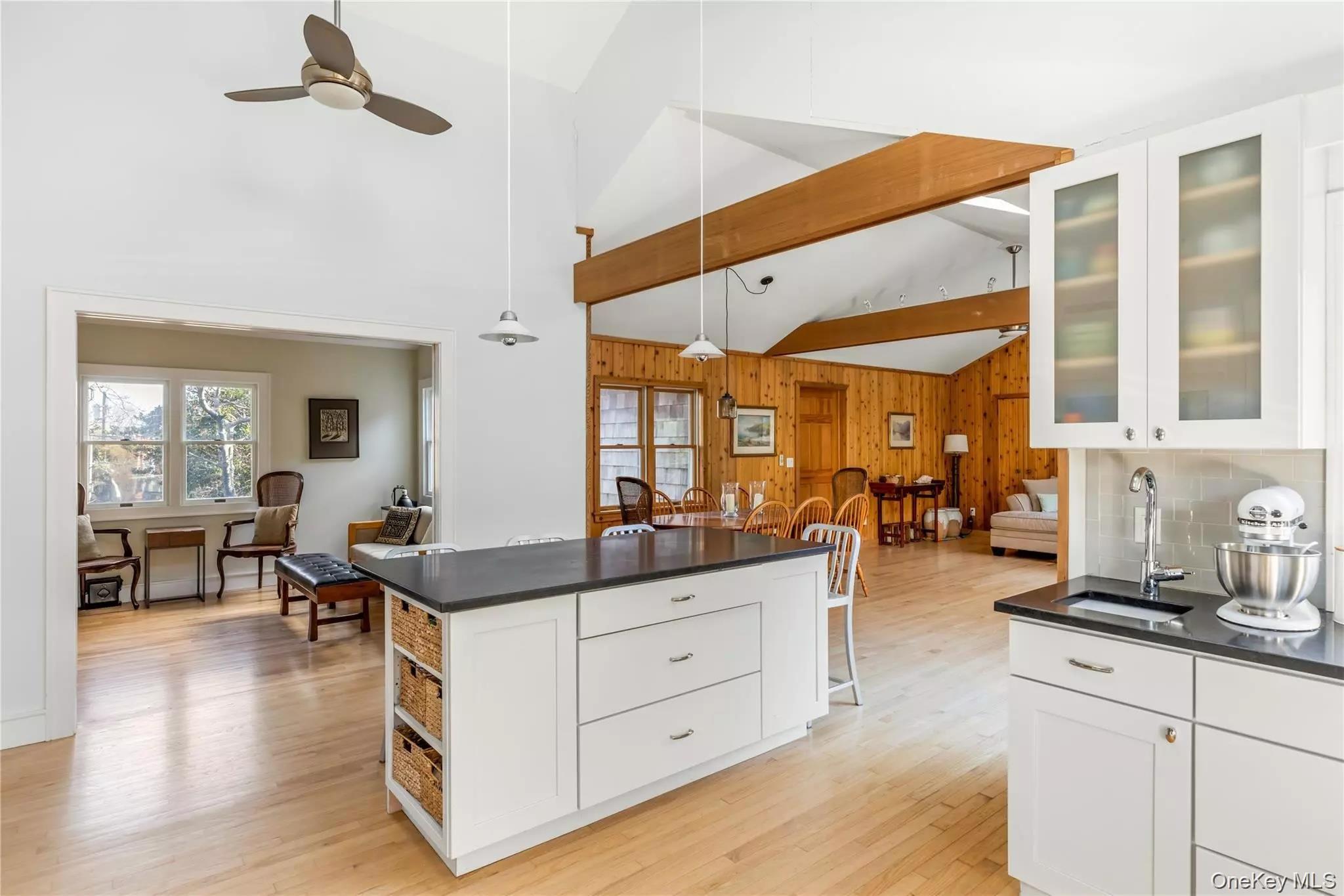 5 Ocean Bay Boulevard