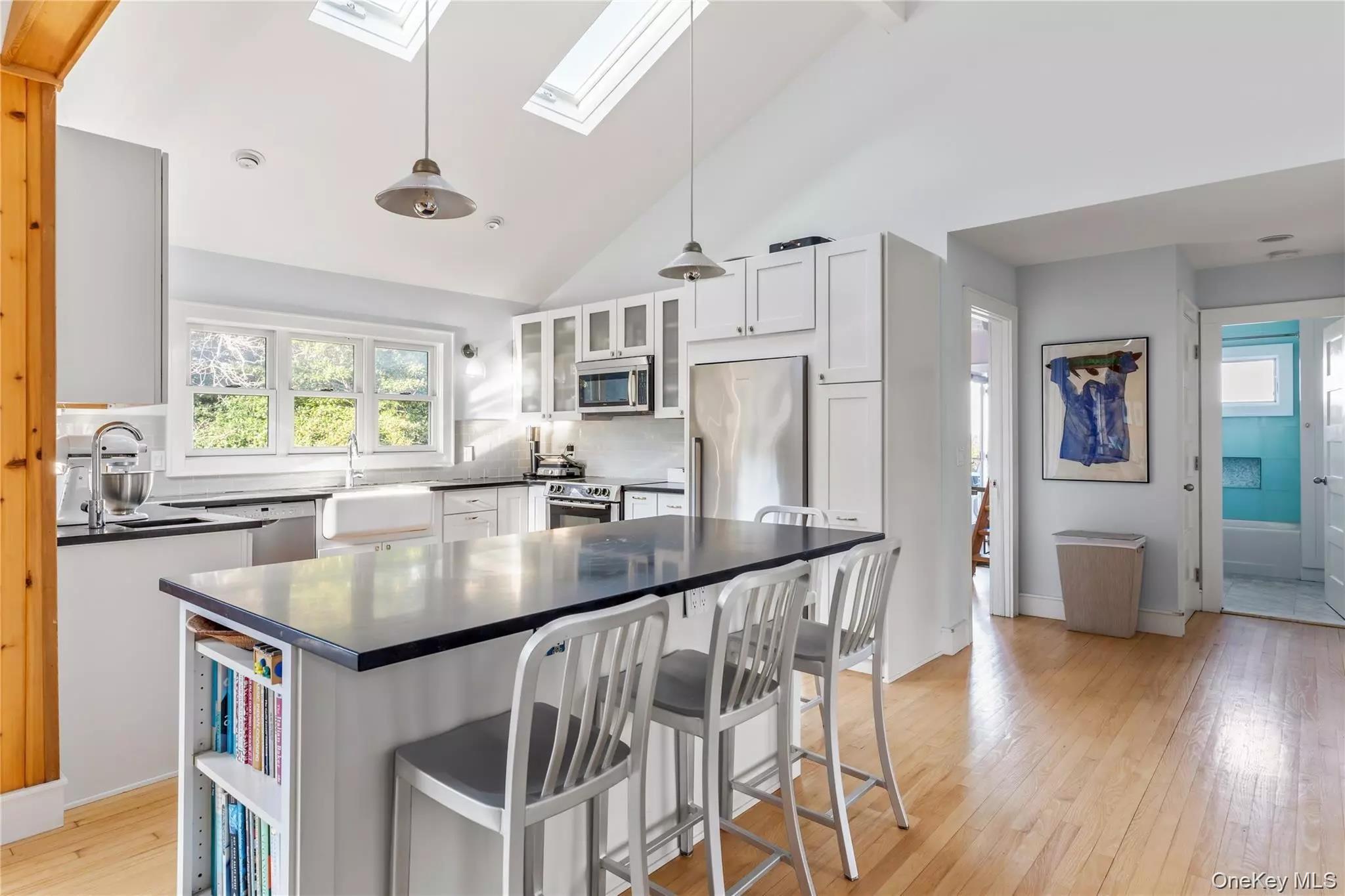 5 Ocean Bay Boulevard