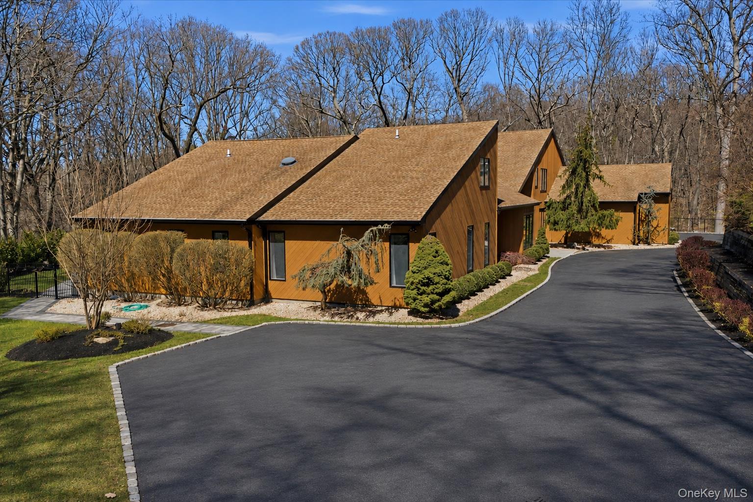 9 Watercrest Court