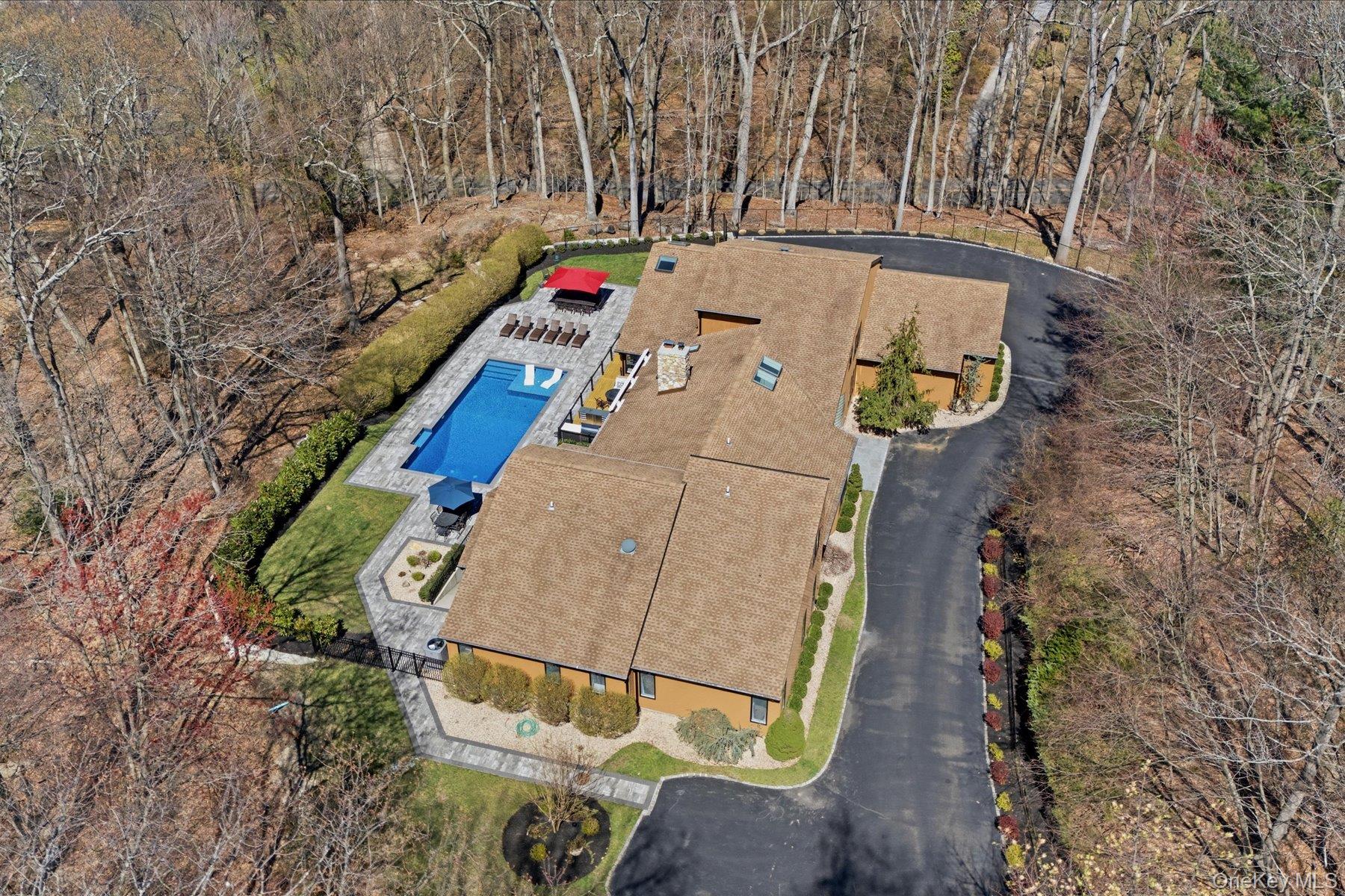 9 Watercrest Court