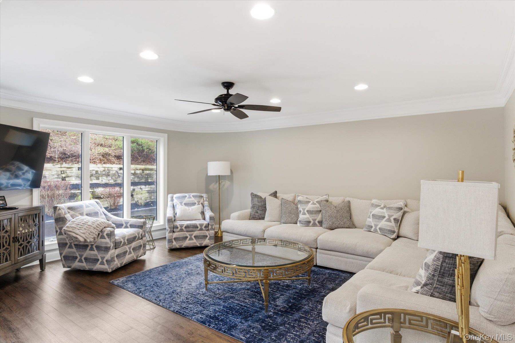 9 Watercrest Court