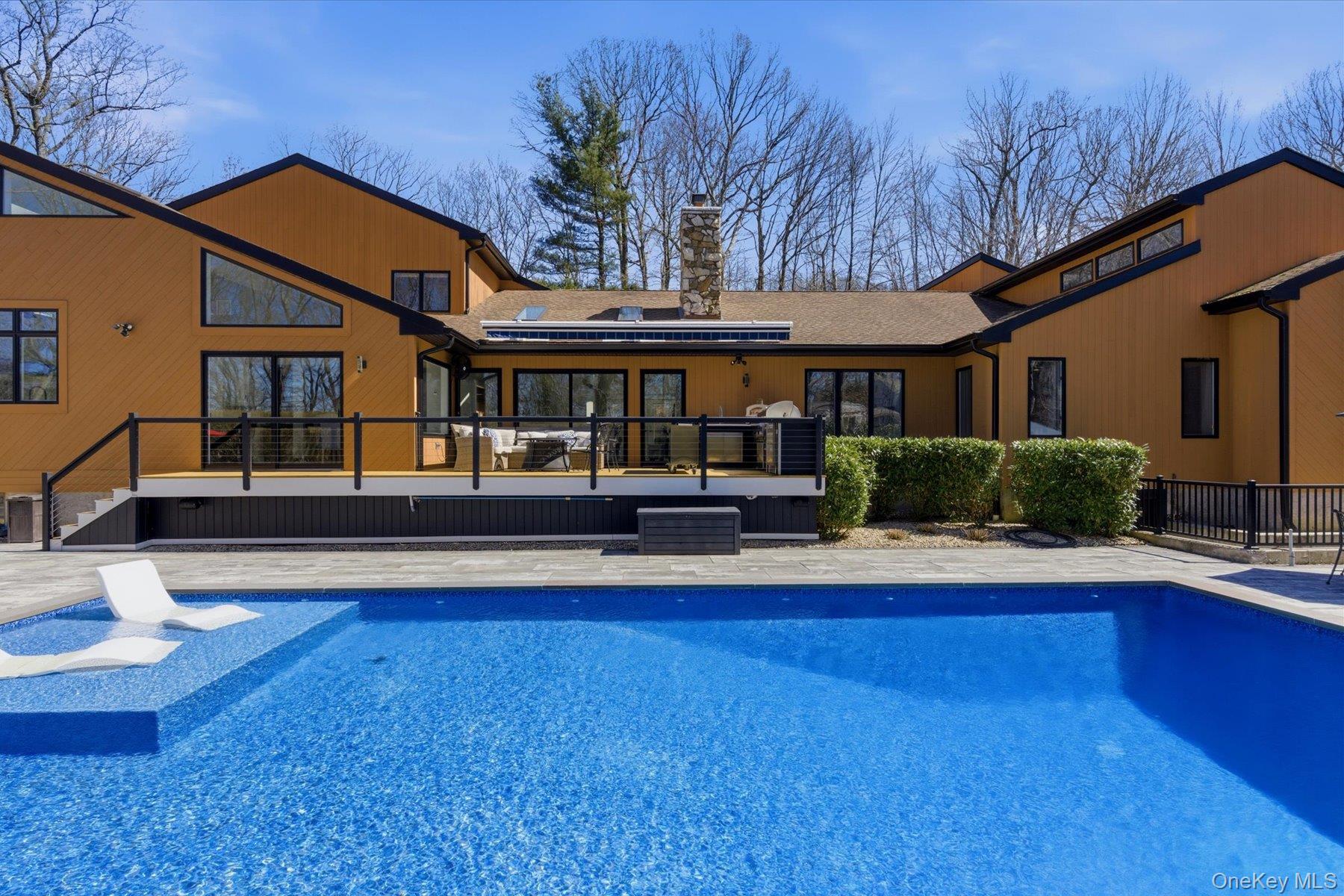 9 Watercrest Court