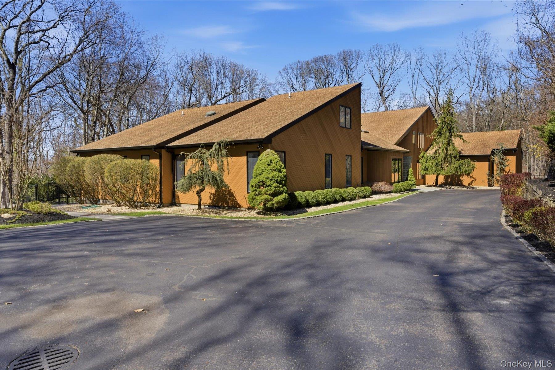 9 Watercrest Court