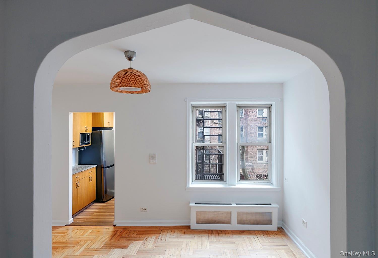 48-50 44th Street Unit: 3E