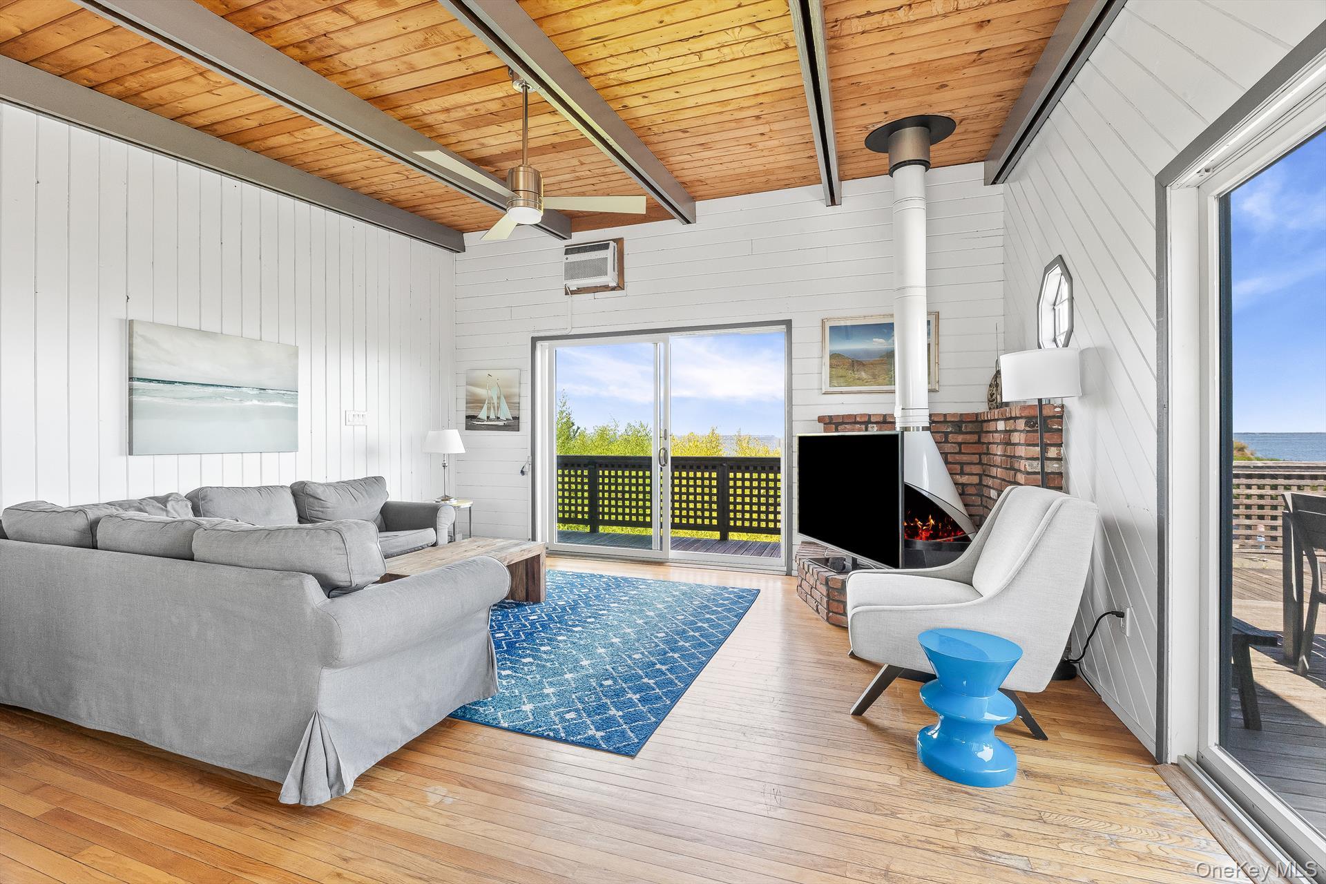 15 Dune Way