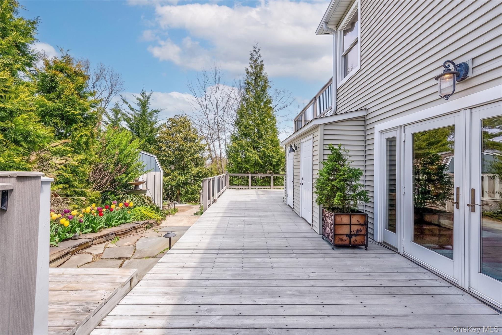 32 Crescent Drive