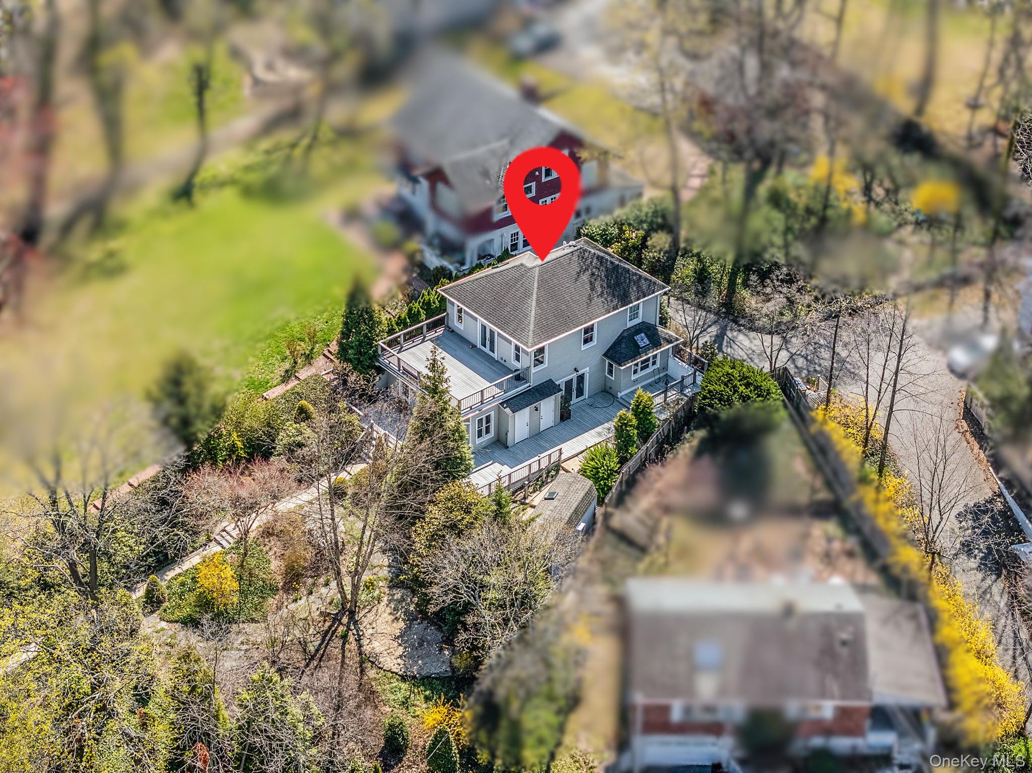 32 Crescent Drive