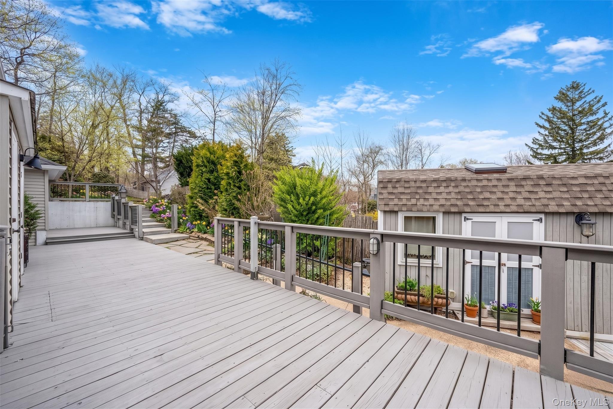 32 Crescent Drive