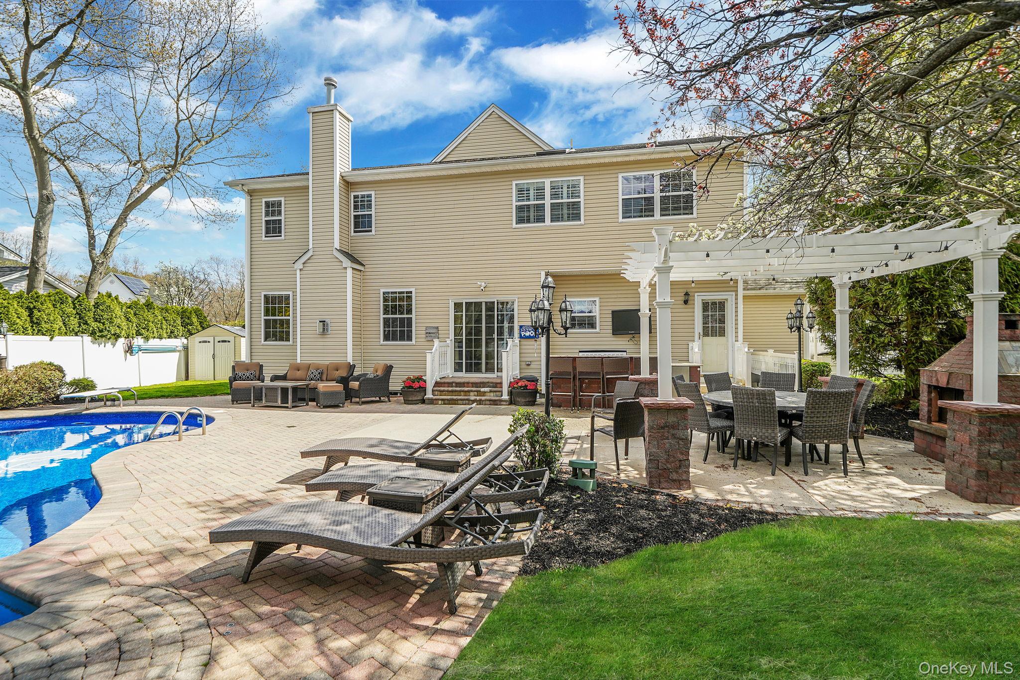 9 Tuthill Creek Drive