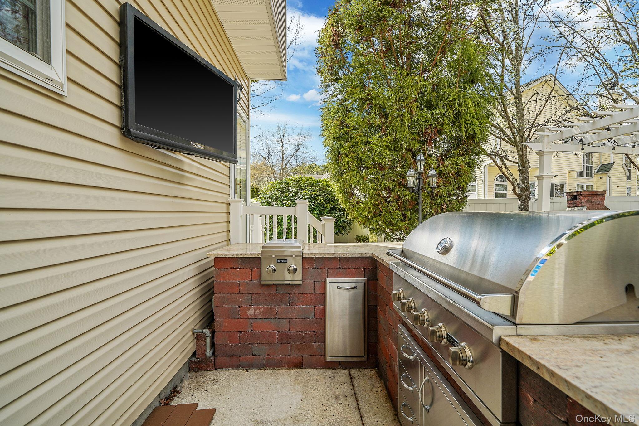 9 Tuthill Creek Drive