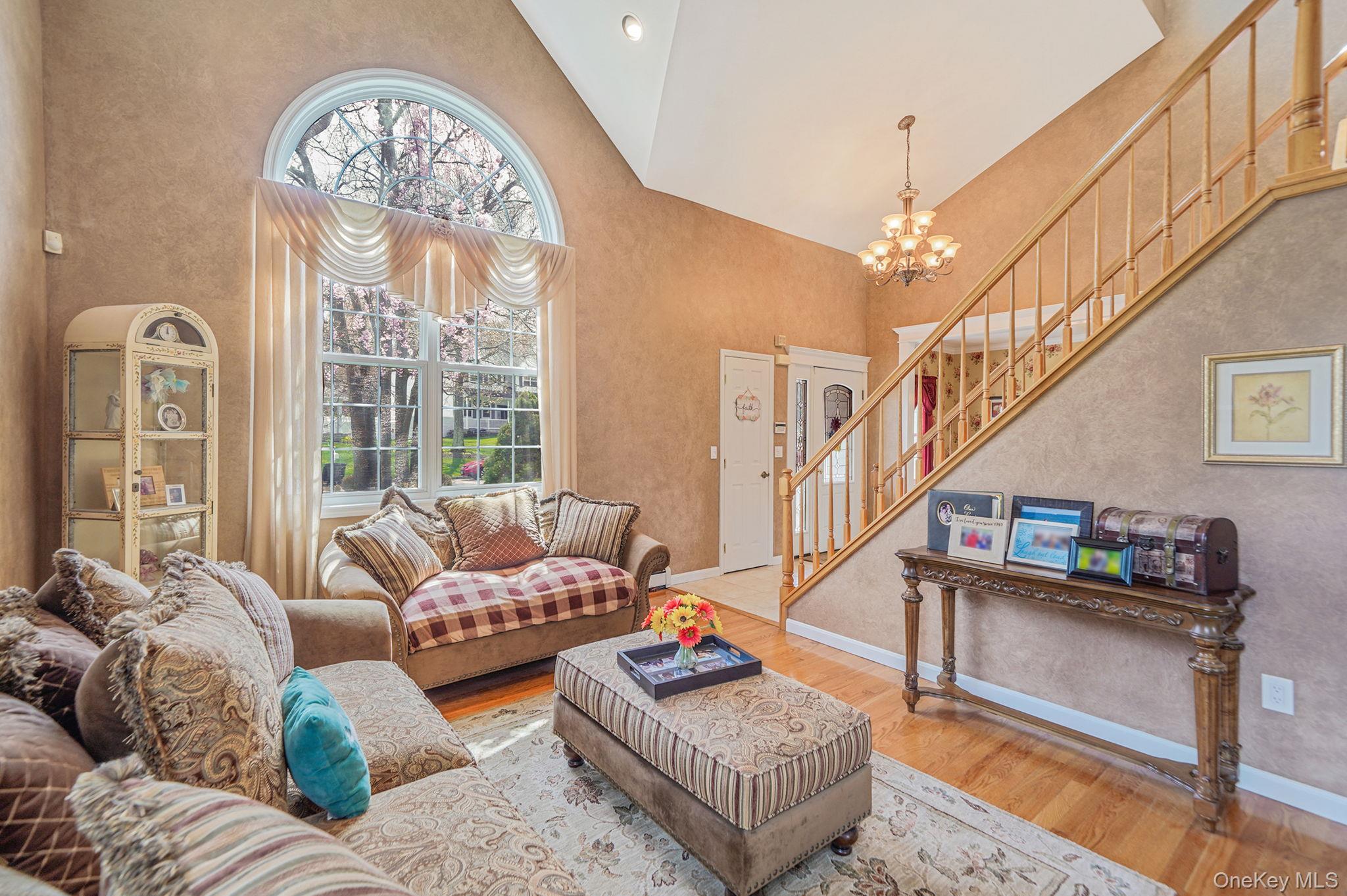 9 Tuthill Creek Drive