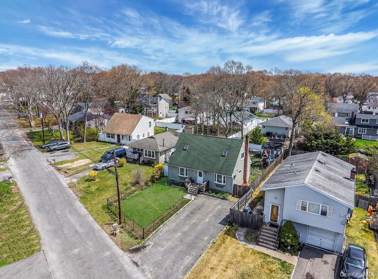 15 Maplewood Drive
