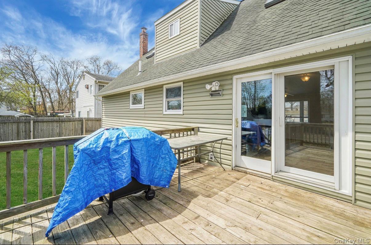 15 Maplewood Drive