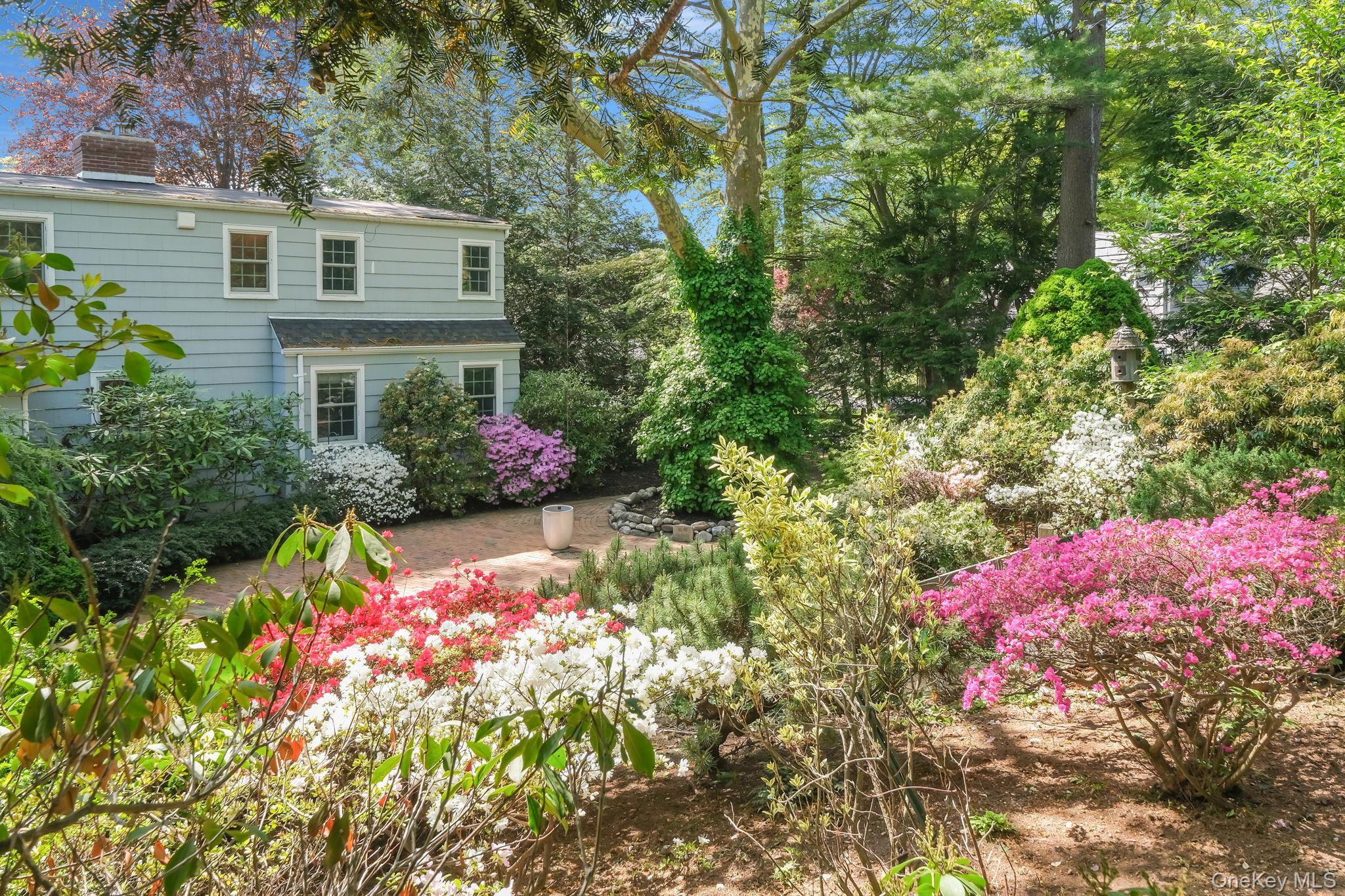 194 Huntington Bay Road