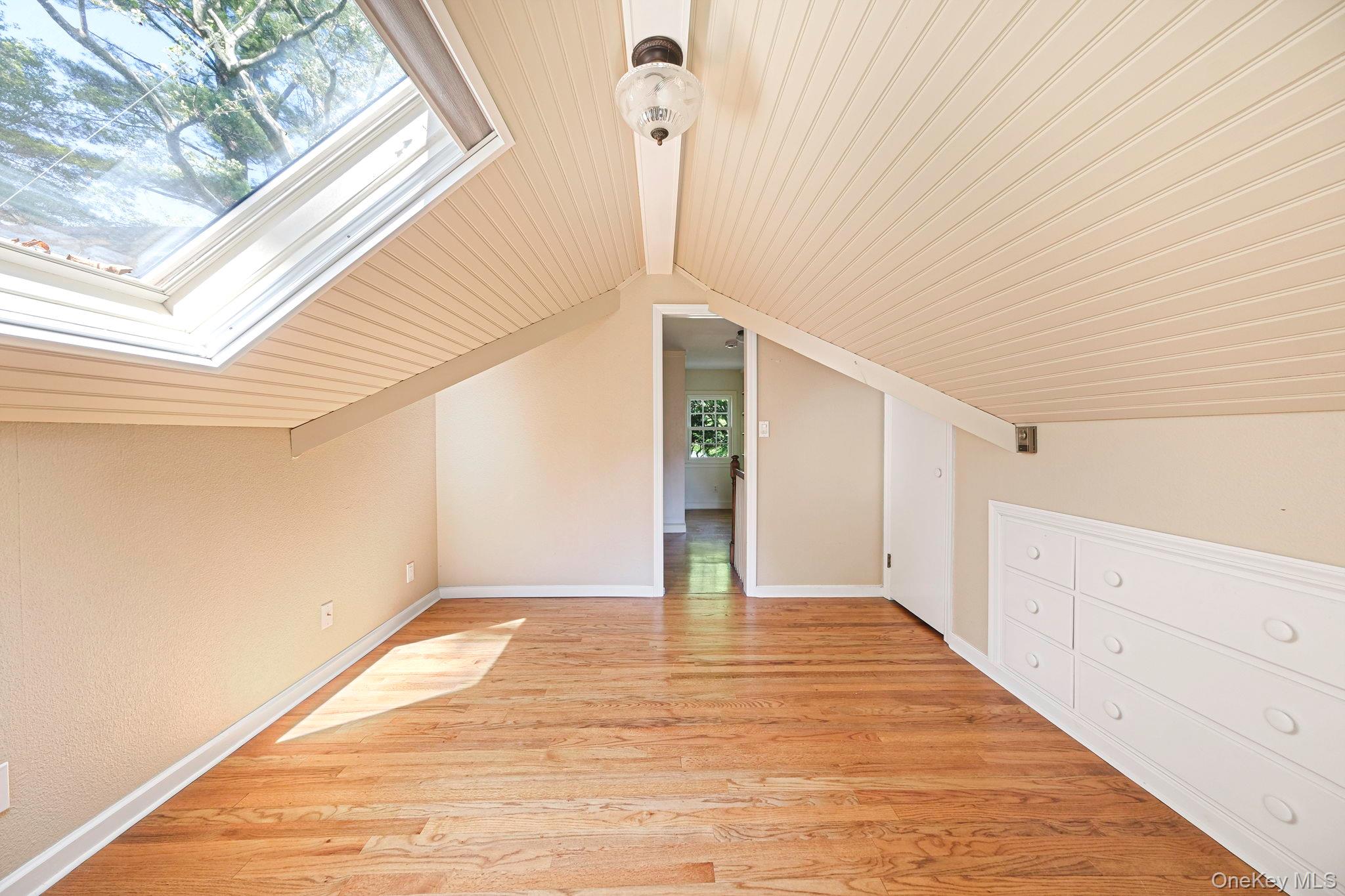194 Huntington Bay Road