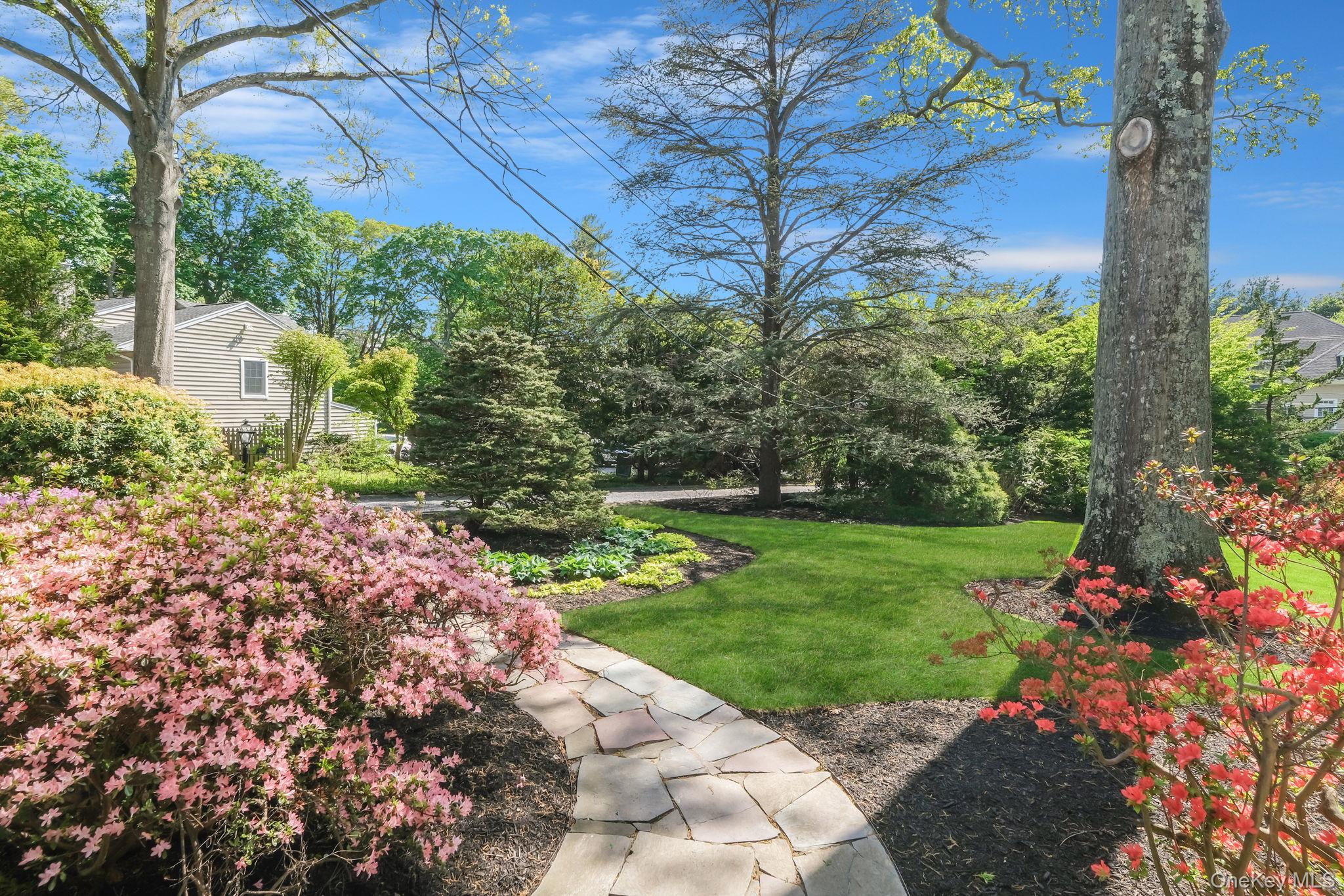 194 Huntington Bay Road