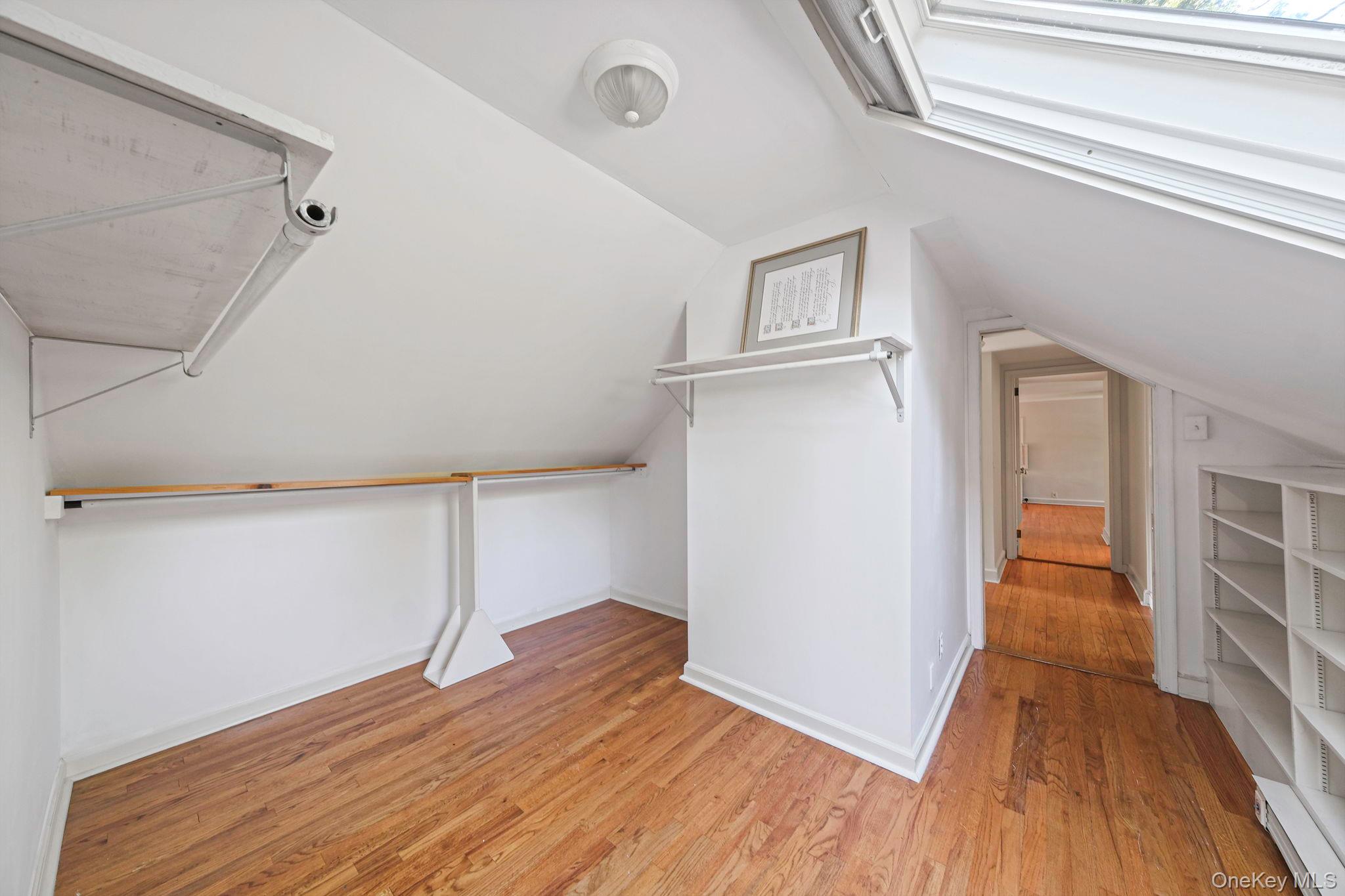 194 Huntington Bay Road