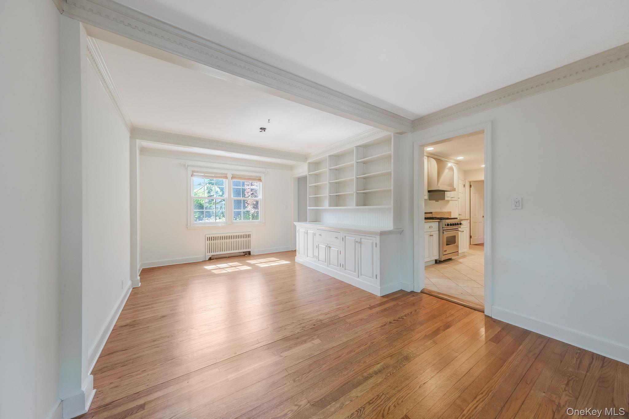 194 Huntington Bay Road
