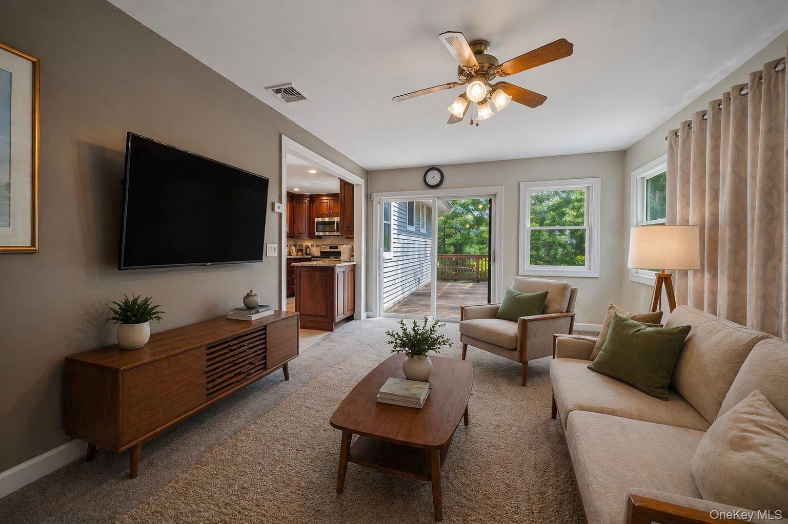 7 Carriage Court