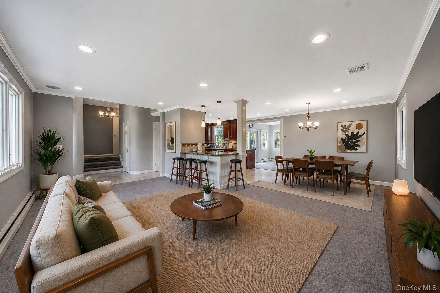 7 Carriage Court