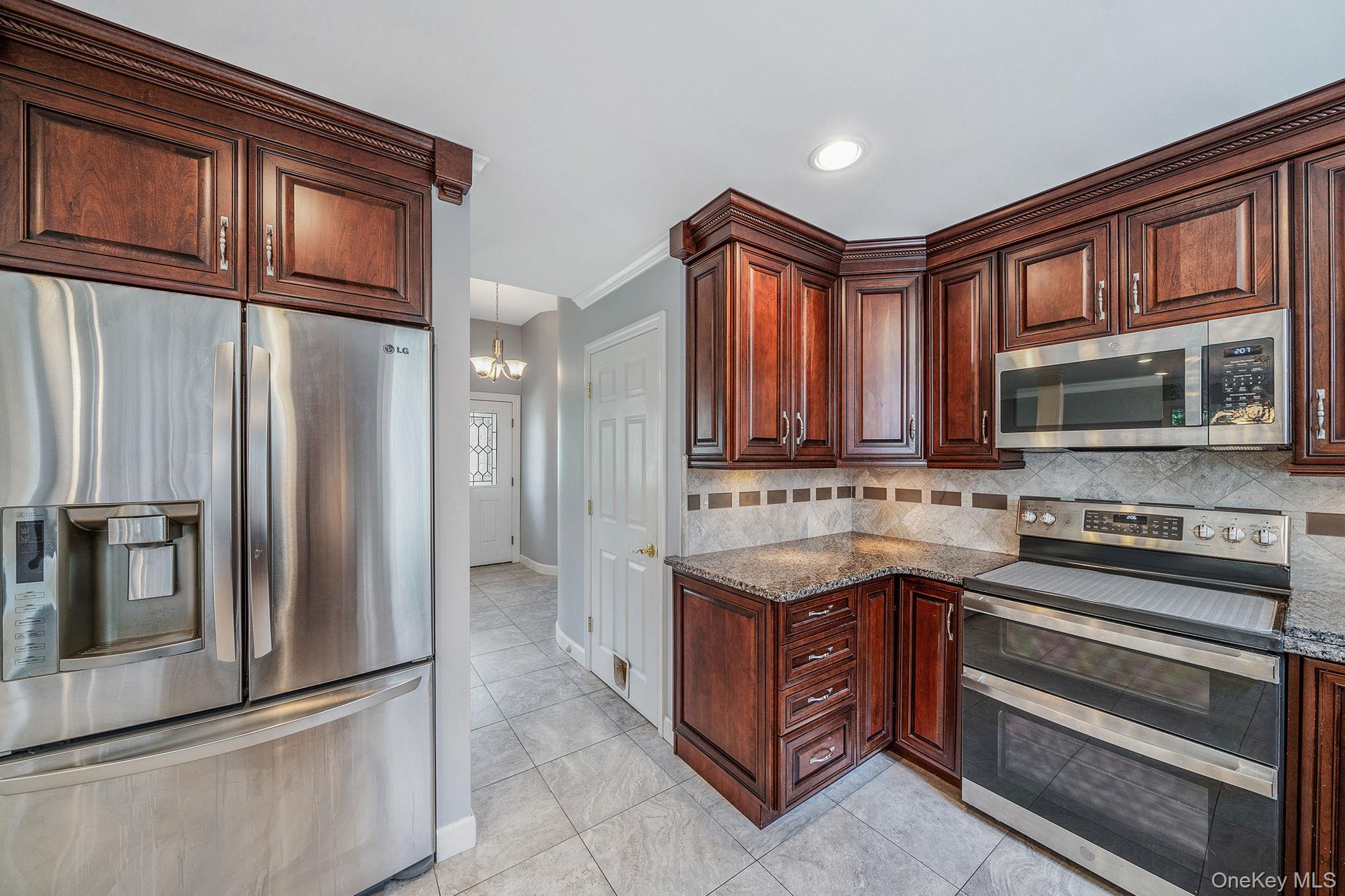 7 Carriage Court