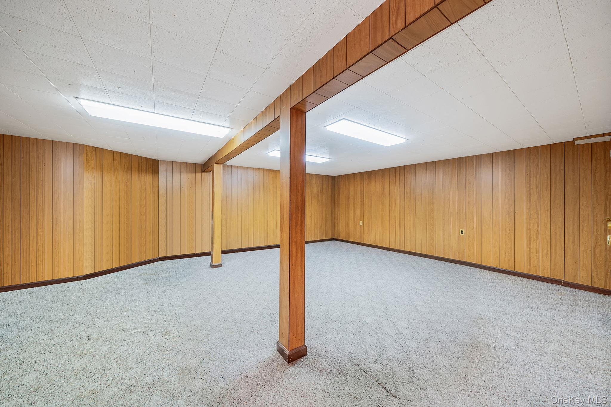 7 Carriage Court