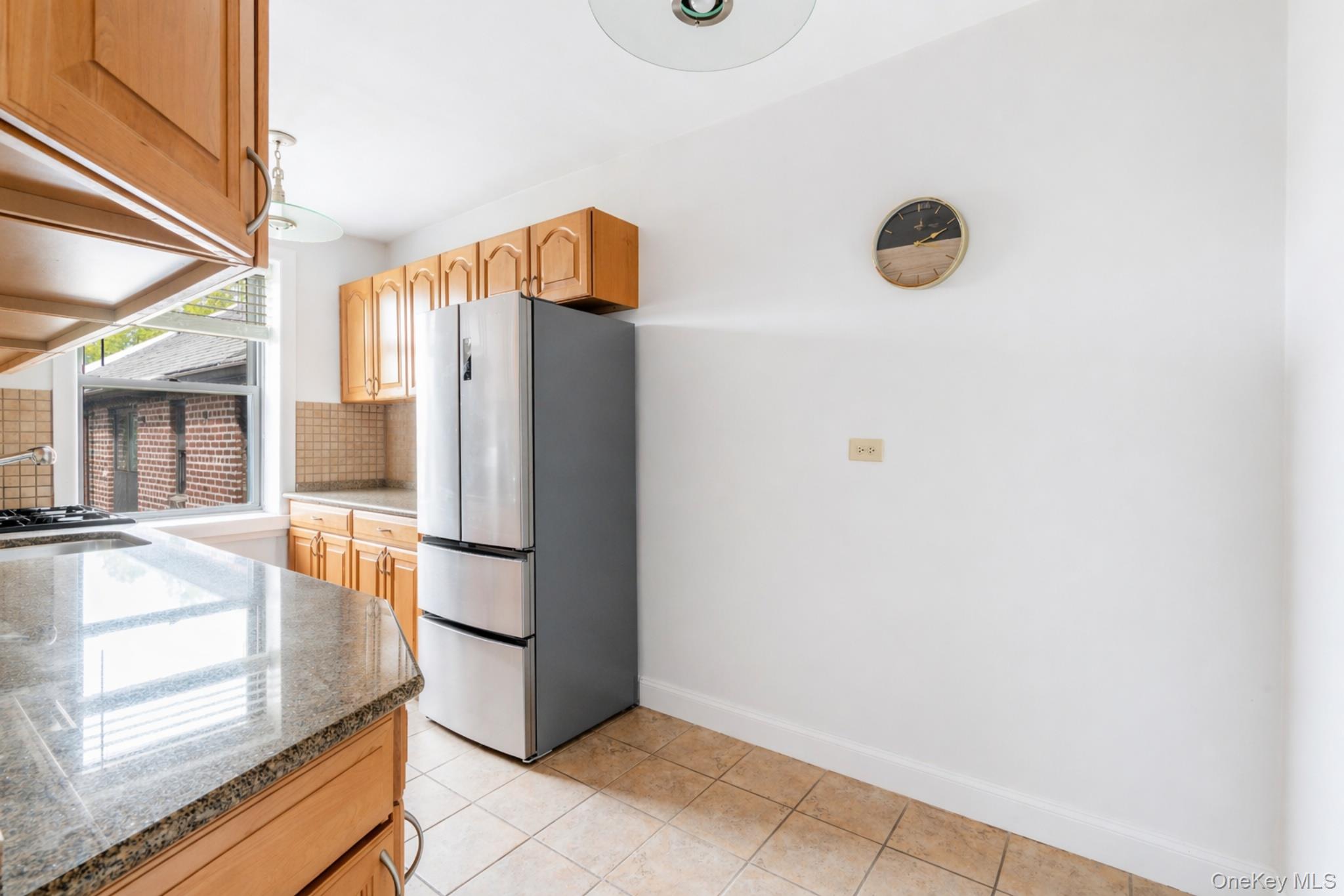 2140 78th Street Unit: 2F