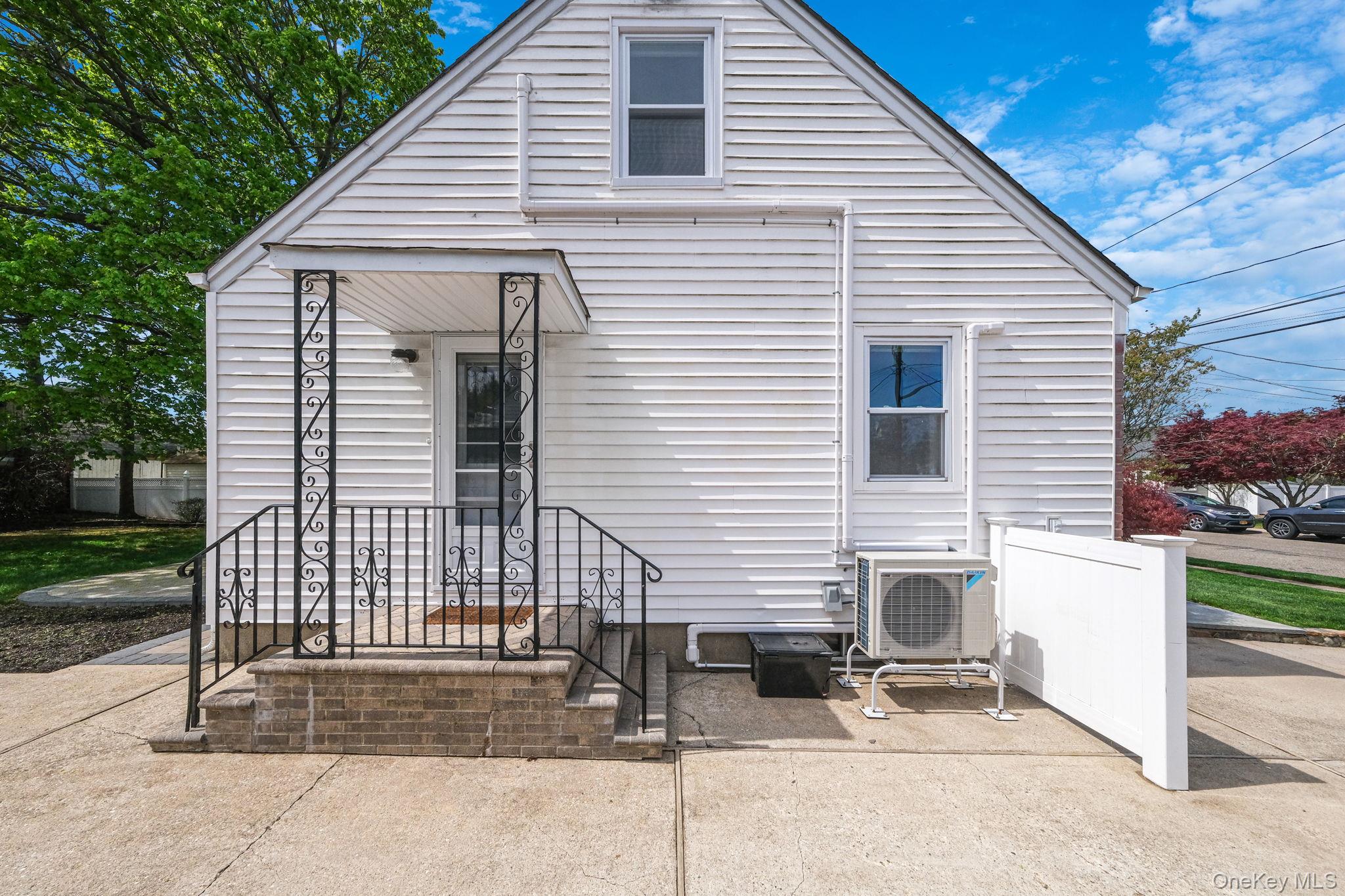 26 Bogart Street